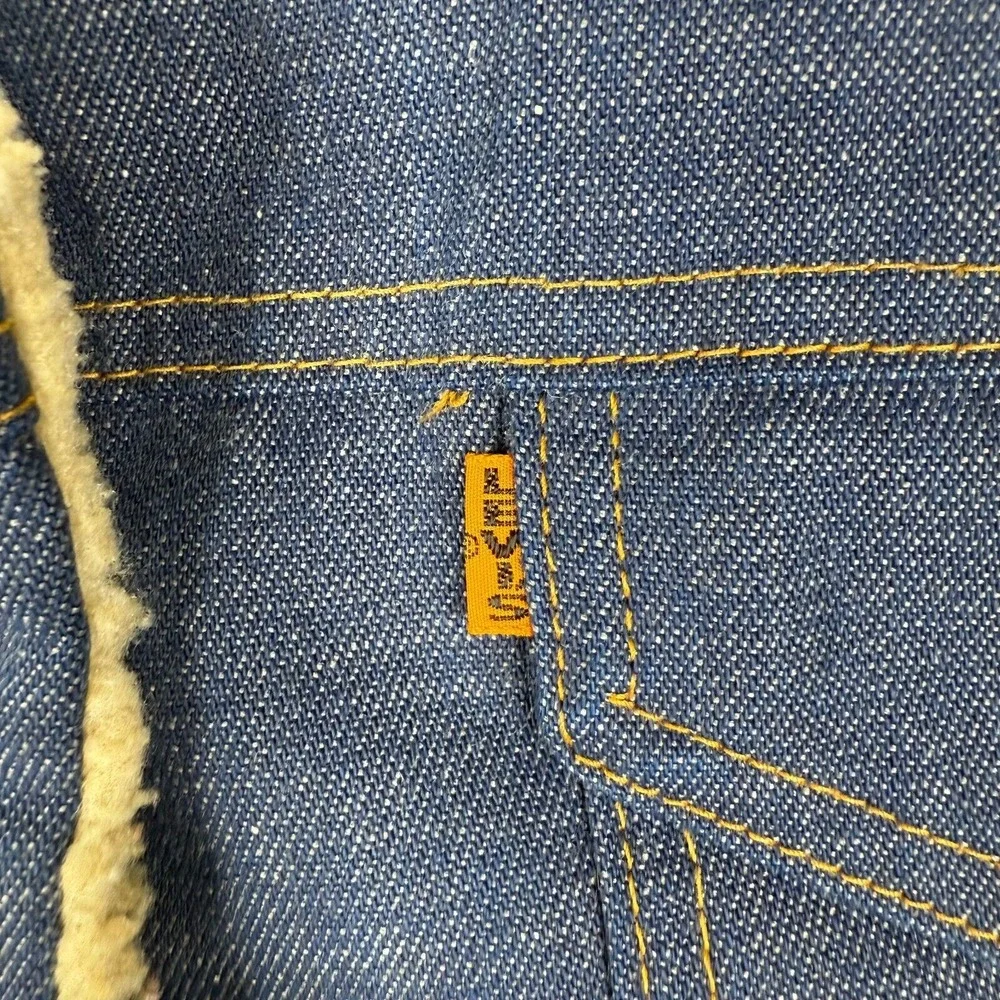 Vintage Levis Jacket Womens‎ Medium Blue Denim 70s Orange Tab Big E Trucker USA